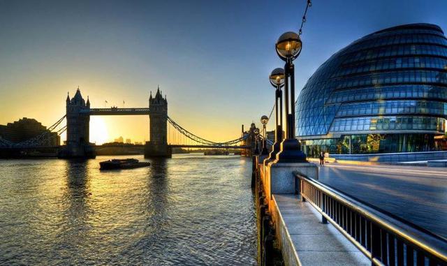 Londres, Reino Unido. Sus proyectos en el transporte, así como la gran cantidad de startups y programadores le han valido la medalla de bronce de las ciudades más tecnológicas del mundo.