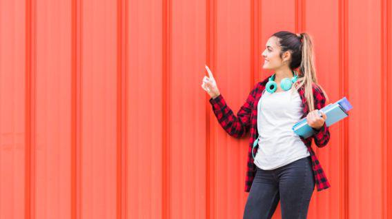 Los jóvenes deben aprender ciertas habilidades para manejar con éxito su futuro. (Foto: Freepik)
