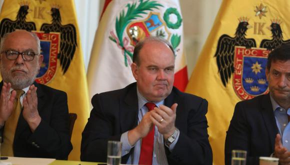 Rafael López Aliaga brindó su primera conferencia de prensa como alcalde de Lima Metropolitana. (Foto: Julio Reaño)