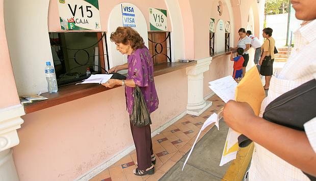 El pago del impuesto predial se puede hacer al contado hasta el 28 de febrero del 2019 o de forma fraccionada en cuatro cuotas trimestrales. (Foto: El Comercio)