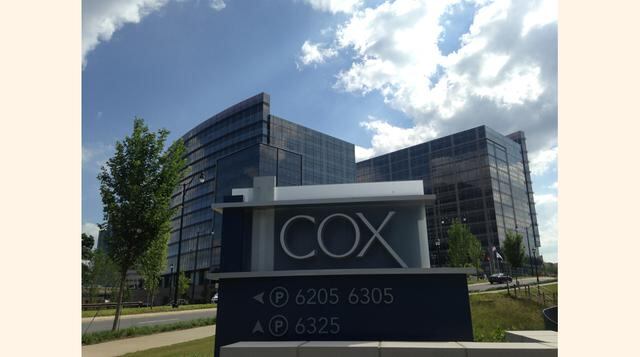 Cox Enterprises, ocupa el puesto 16. Sus ingresos se estiman en US$ 18,100 millones, tiene 55,000 empleados.