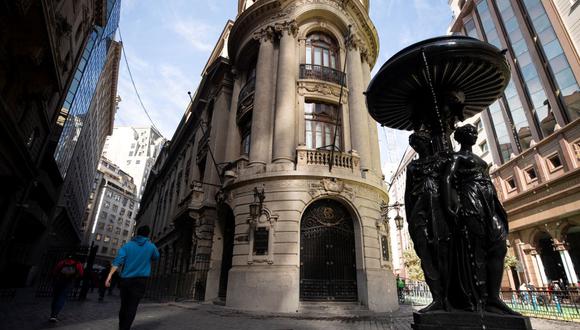 La sede del holding está en Santiago de Chile. EFE/ Alberto Valdés