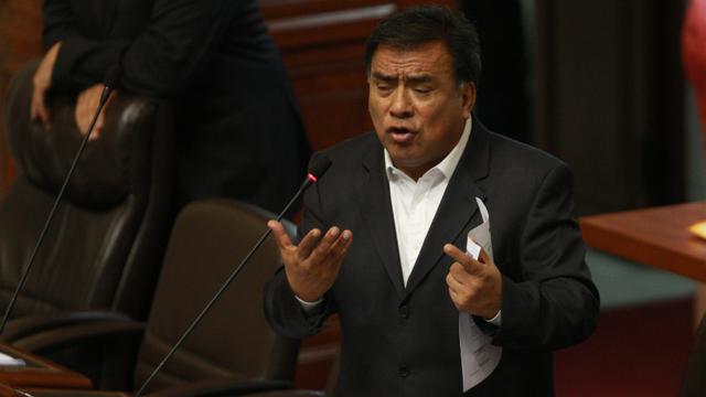 Javier Velásquez Quesquén, del APRA, presidirá la comisión de Defensa Nacional. (Foto: USI).