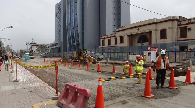 Keiko Fujimori propone un shock de inversión pública principalmente en proyectos de infraestructura, utilizando recursos de libre disponibilidad como los de la entidad recaudadora de impuestos (Sunat) y otros organismos reguladores que pertenecen al Estad