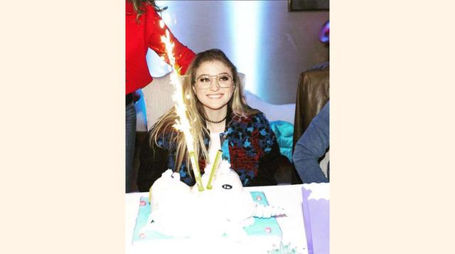 Fernanda Castro, a sus 17 años, Fernanda es la que menos interés parece tener en la vida política de su padrastro; desde temprana edad dejó claro que no le interesaba seguir los pasos de su madre y hermana en la actuación, pero que sí quería explotar el l