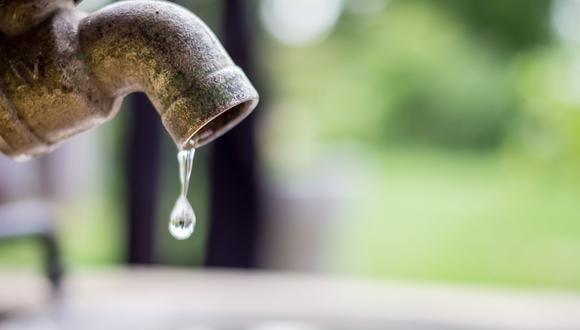 Más de la mitad de las escuelas
públicas no tienen agua, desagüe ni
electricidad. (Foto referencial: Shutterstock)