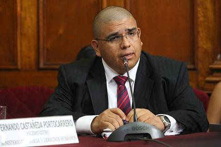 Castañeda Portocarrero señaló que se busca tener la data suficiente para "tomar las mejores decisiones". (Foto: Congreso)