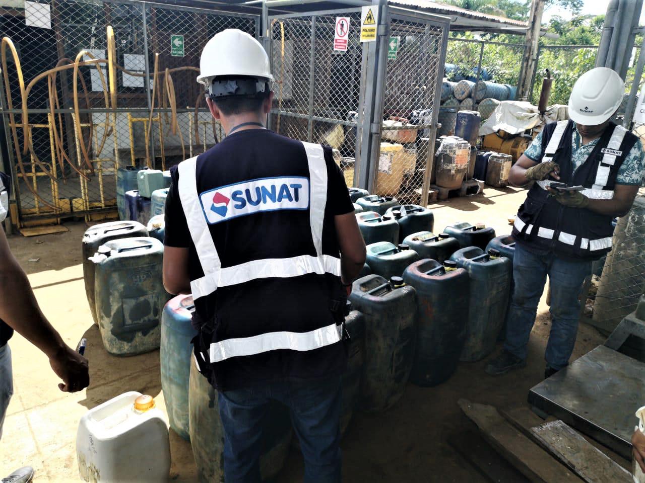 Para desarrollar actividades con estos insumos químicos se requiere contar con inscripción vigente en Registro para el Control de Bienes Fiscalizados. (Foto: Sunat)