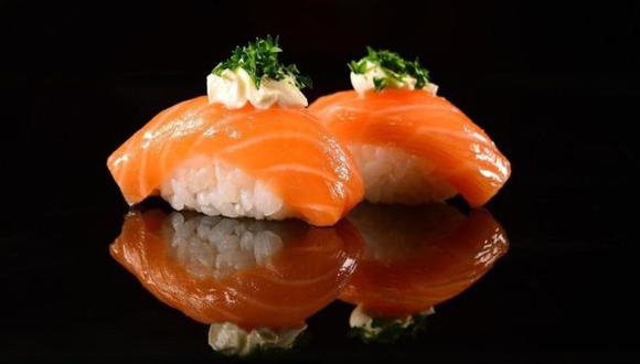 Cada vez más japonesas se forman en los restaurantes y establecimientos más prestigiosos del país para convertirse en maestras de sushi. (Foto: Getty Images)