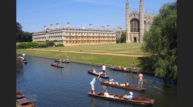 Universidad de  Cambridge en Reino Unido.