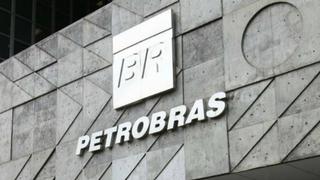 Las acciones de Petrobras pierden casi un 13 % por la huelga de camioneros