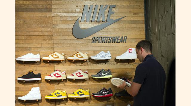 Nike. La compañía deportiva lidera en su rubro en el ranking de las más demandadas en LinkedIn. (Foto: Bloomberg)