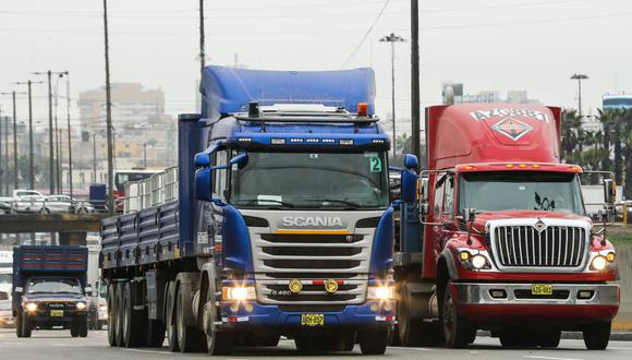 Más de 200 empresas de transporte de carga cerraron en el 2023 y Fenómeno el Niño golpearía más al sector