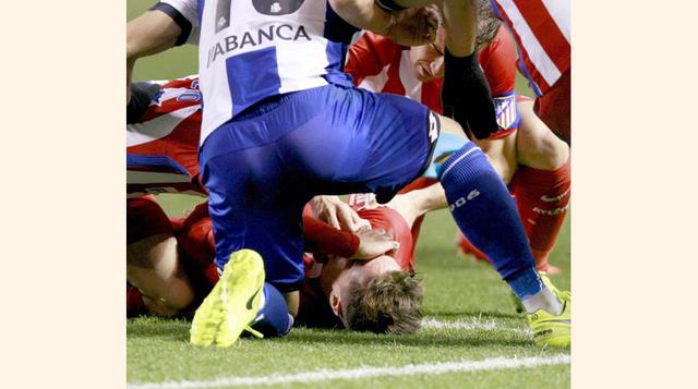 El jugador pasará la noche en observación y se encuentra estable a pesar de que sufre traumatismo craneoencefálico. Sus compañeros reaccionaron inmediatamente y trataron de que Torres no se ahogara con la lengua introduciéndole los dedos en la boca.(foto: