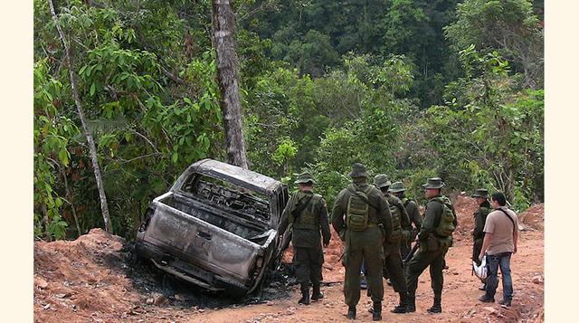 Los mayores crímenes de las FARC. En mayo de 2002, los guerrilleros atacaron una iglesia en Bojayá. Ahí se refugiaban civiles de un caserío local, uno de los más pobres de Colombia. Murieron 80 personas en el atentado. Luego, en febrero de 2003, detonaron