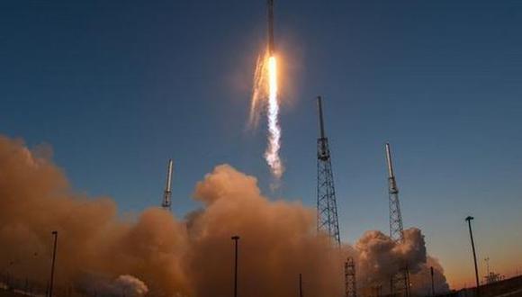 El cohete Space X Falcon 9. (Foto: Yahoo.com)