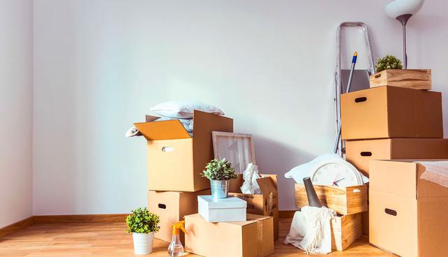 FOTO 29 | 29. Múdate a un lugar completamente nuevo
Da mucho miedo, pero eso te sacará de tu zona de confort y te hará experimentar nuevas culturas. Todos deberían de hacerlo por lo menos una vez. No vas a creer la diferencia que sentirás.

¡Disfruta de los mejores años de tu vida!
(Foto: Freepik)