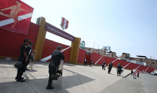 FOTO 2 | Según lo establecido, la Federación Peruana de Fútbol (FPF) está en la obligación distribuir un porcentaje de dicha cifra entre clubes.  (Foto: USI)