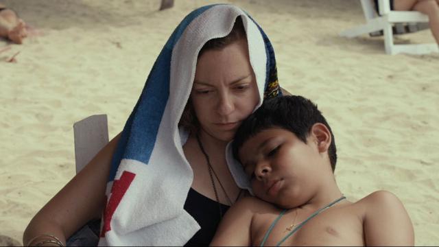 México – Francia: Semana Santa – dirigido por Alejandra Márquez. Chávez. Cuenta la historia de Dali y Pepe, una familia de clase media mexicana que va a pasar la semana santa a la playa. Las que parecían iban a ser unas vacaciones de integración y tranqui