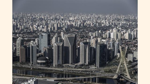 Sao Paulo (Brasil). Subiría desde los 14,498 habitantes por milla cuadrada hasta los 21,068 en el 2025. (Foto: Bloomberg)