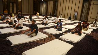 Yoga, la respuesta india al confinamiento