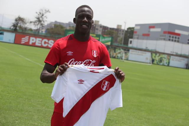 Luis Advíncula: US$ 3.2 millones. (Foto: GEC)
