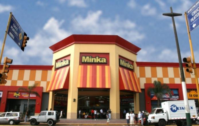 El centro comercial cerró su pabellón de venta de abarrotes por un día, para realizar labores de desinfección. (Foto: Andina)