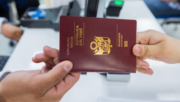 Conoce qué pasos que debes seguir para conseguir un pasaporte para tu mejor hijo. (Foto: Andina)