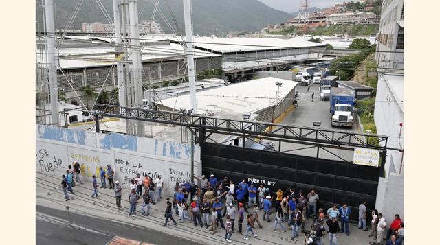 Los almacenes, en una zona industrial en el oeste de Caracas, eran rentados por Alimentos Polar, Pepsi que es distribuida en Venezuela por Polar, y Nestlé y funcionaban para atender a la capital venezolana. (Foto: Reuters)