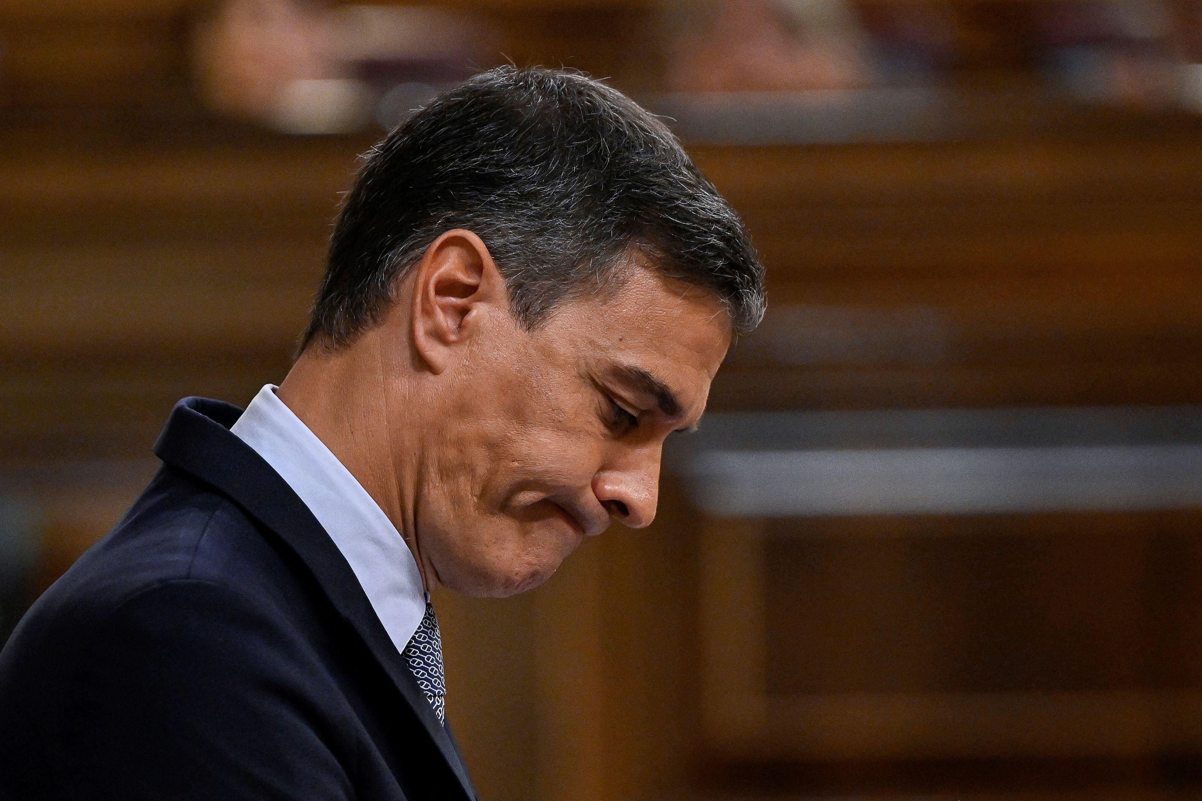 Spanish government dissolves Parliament and calls early elections for July 23