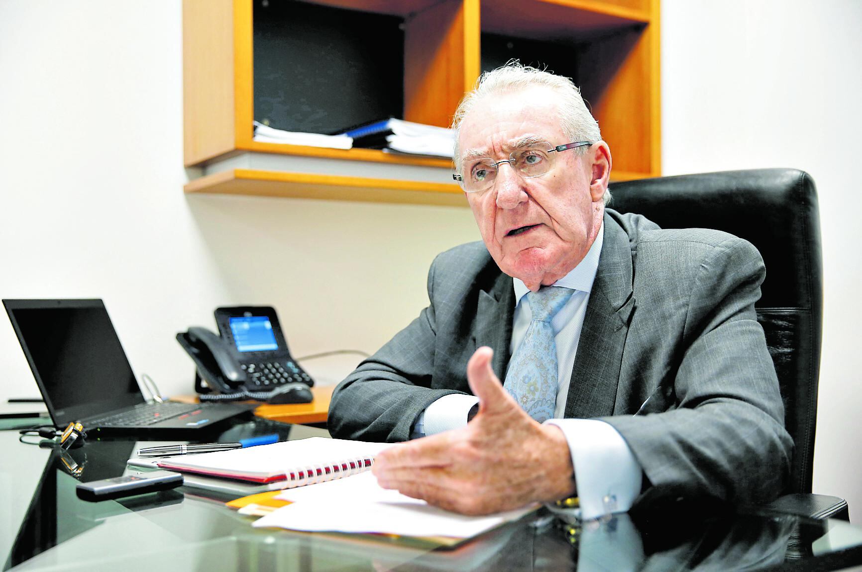 Decisiones. Baertl afirmó que en la empresa “no se deja un día de buscar la verdad”. (Foto: Difusión)