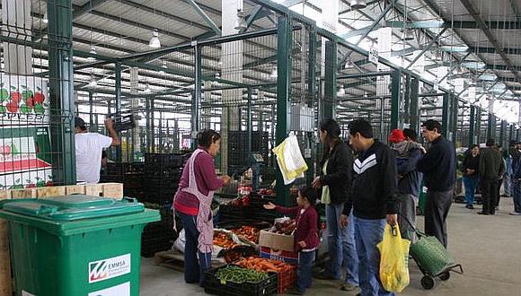 Para este miércoles solo se registró el ingreso de 5,600 toneladas de alimentos en el Gran Mercado Mayorista de Lima. (Foto: Difusión)