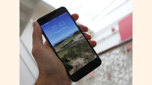 14. iPhone 6 Plus. El iPhone 6 Plus es una gran opción si desea el teléfono de pantalla grande de Apple con un descuento de US$ 100. De hecho, no hay muchas diferencias significativas entre el 6 Plus y el 6s Plus. Definitivamente vale la pena verlo. Preci