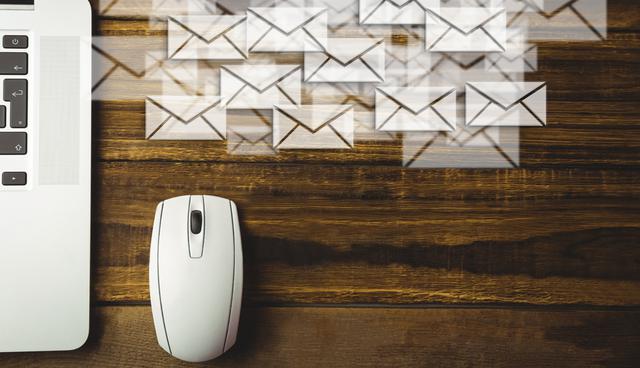 FOTO 5 | 5. Solo por hoy, no revises tu correo. Yo sentía que el hecho de revisar mi correo estaba consumiendo la mayor parte de mi día. Por esta razón, me obsesioné con la idea de “cero inbox”.

Incluso usando herramientas como SaneBox, que acortaba mis mensajes y los simplificaba para que yo los respondiera lo más sencillo posible, y que borraba los correos innecesarios, esta acción seguía consumiendo mucho tiempo. Y entonces decidí implementar una técnica de administración de correos llamada Yesterbox.

Acuñada por Tony Hsieh, la premisa es que no tienes que revisar todos tus correos a la vez. En lugar de eso, te concentras en responder únicamente los correos que llegaron el día anterior. A menos que sea sumamente urgente, la regla es que nunca respondas a los correos que te llegaron hoy. (Foto: Freepik)