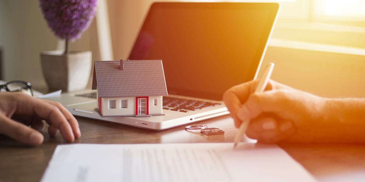 FOTO 2 | 2. Invierte en bienes raíces (Foto: iStock)