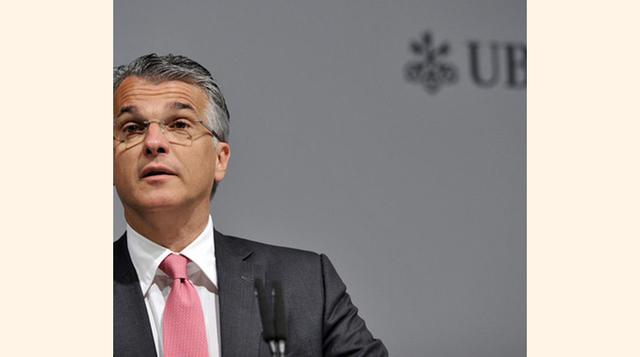 Sergio Ermotti, de UBS. Salario en el 2015: US$ 14.9 millones.