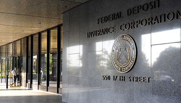 Corporación Federal de Seguro de Depósitos (FDIC) anunció el cierre de Republic First Bank, con sede en Filadelfia, Pensilvania, y que opera como Republic Bank (Foto: AFP)