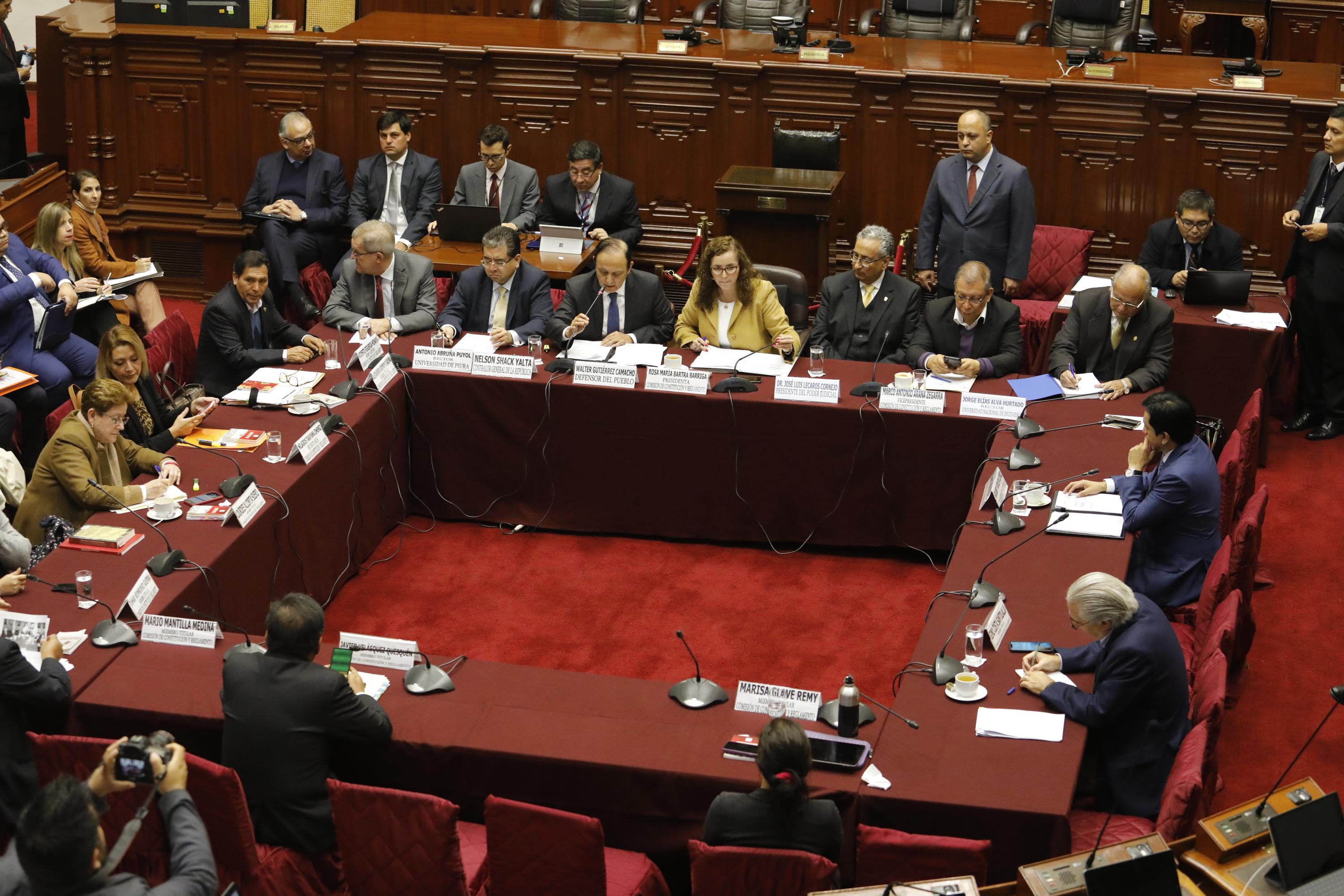 Sesión. Comisión de Constitución continuará hoy debate de reforma. (Foto: Piko Tamashiro)