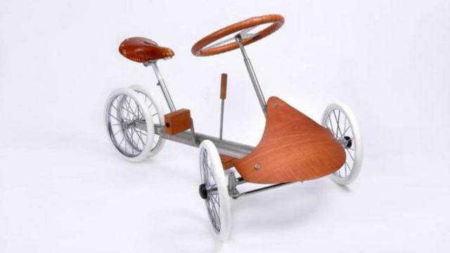 Smikeson Tribel, se conduce igual que un auto. Es tan hermoso que vas a preferir tenerlo de colección. Su precio va entre los US$ 421 a 668.  (Foto: Smikeson)