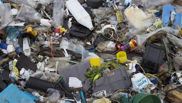 Las masas de plástico eran un experimento para ver si serían detectadas por satélites y drones de alto vuelo. (Foto: Bloomberg)