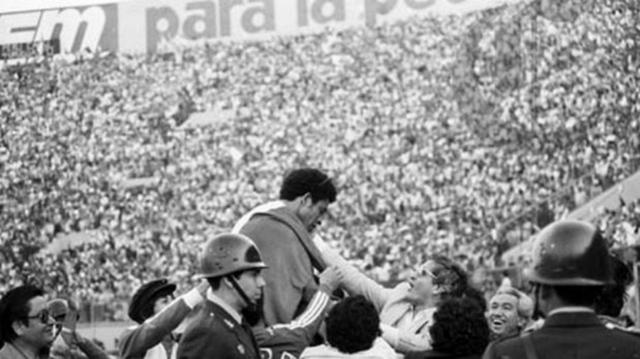 FOTO 11 | El único Mundial al que Perú clasificó en el Estadio Nacional fue España &#039;82. El encuentro entre las selecciones de Perú y Uruguay terminó empatado a cero, y los peruanos nos llevamos el boleto a la máxima cita del fútbol.