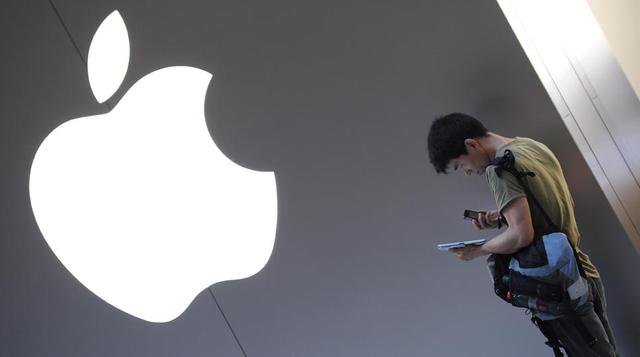 Apple – 6.366 dólares al mes. Este becario hizo referencia a la inteligencia de sus compañeros, la diversión, la organización de conciertos y eventos, y a la comida. No obstante mantiene que el nivel de trabajo es intenso y competitivo.