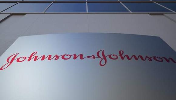 J&J es el primer gran fabricante de fármacos estadounidense que reporta sus ganancias desde el brote. (Foto: Reuters)