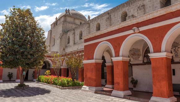 El Monasterio de Santa Catalina es uno de los destinos principales de Arequipa que ha reportado una caída de visitas como el Valle del Colca por lo que la región del sur debe plantear estrategias para aumentar el turismo. (Foto: Perú Travel).
