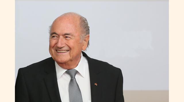 El suizo se recuperó de ese revés y hoy su federación tiene reservas de más de 1,500 millones de dólares. Pero los escándalos continuaron. Blatter siempre negó tener conocimiento de los problemas de sus colegas y contestó con una serie de respuestas están