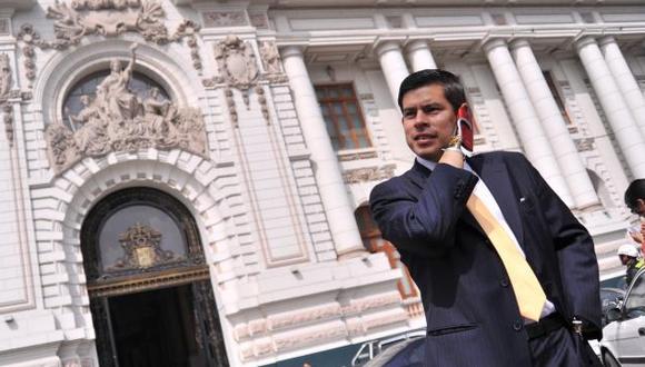 Luis Galarreta indicó que se podrían evaluar reformas políticas de la Constitución. (Foto: GEC)