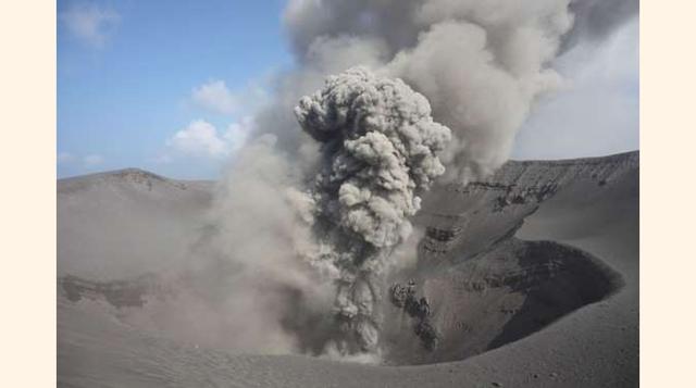 5. Monte Yasur, Vanuatu. (Foto: MSN).