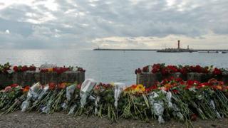 ¿Qué significan las cajas negras halladas en avión ruso estrellado en el mar Negro?