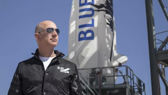 Cuando llegue el momento de que Blue Origin, su empresa de accionariado cerrado envíe turistas al espacio, es casi seguro que Jeff Bezos estará entre ellos. (Foto: AFP)