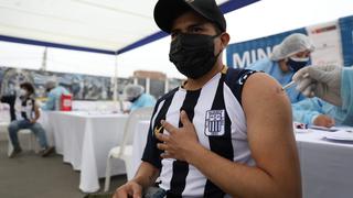 Clásico del VacunaFest: así va la inmunización de hinchas de la Alianza y la U en estadios 